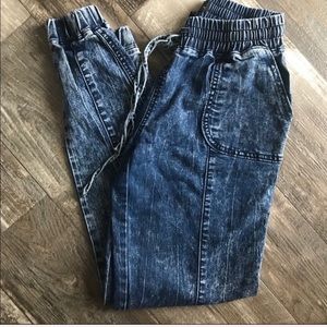 Seductions EUC Acid wash jogger Jeans